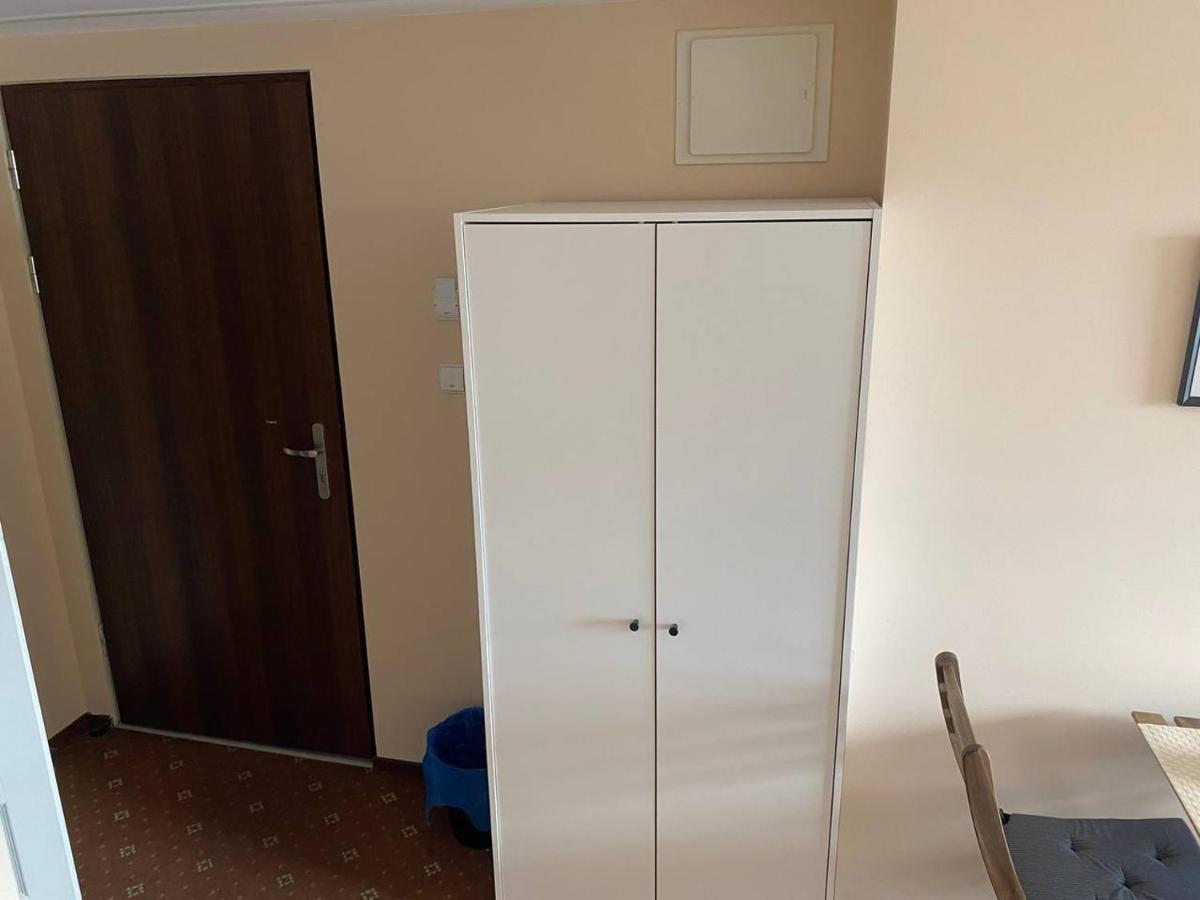 Apartamenty Dobra Noc Przy Wawelu 2 Bedrooms Krakau Exterior foto