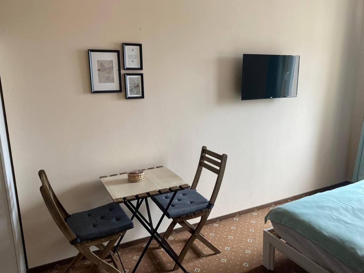 Apartamenty Dobra Noc Przy Wawelu 2 Bedrooms Krakau Exterior foto