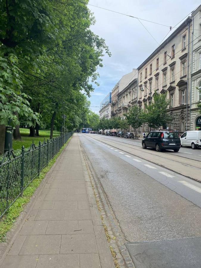 Apartamenty Dobra Noc Przy Wawelu 2 Bedrooms Krakau Exterior foto